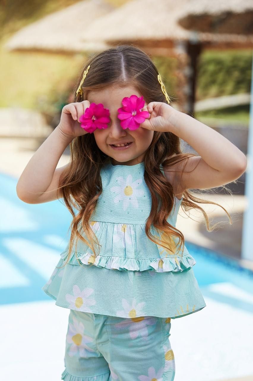 CONJUNTO INFANTIL BATA E SHORTS SUMMER