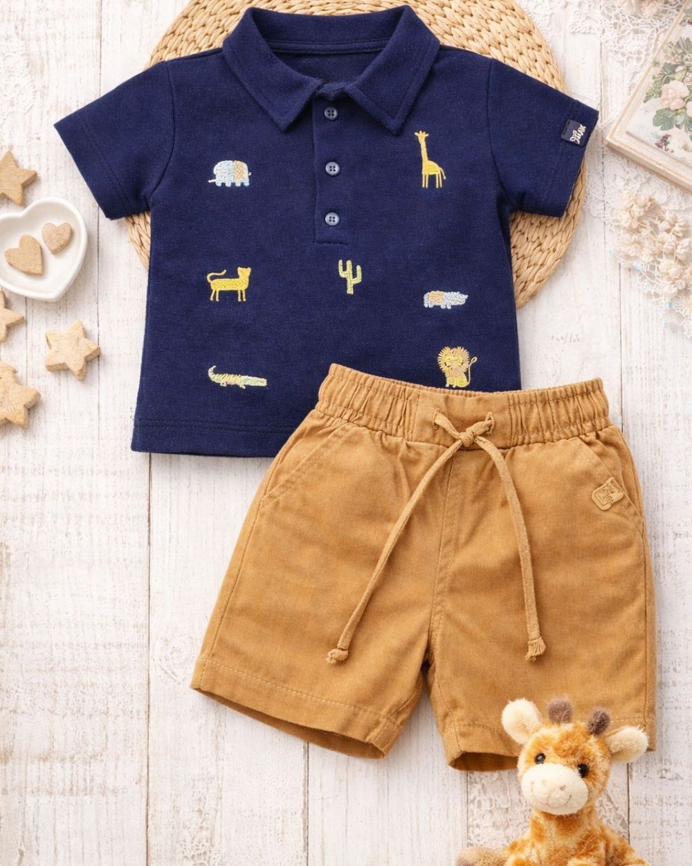 CONJUNTO INFANTIL MENINO CAMISA POLO BORDADA E BERMUDA