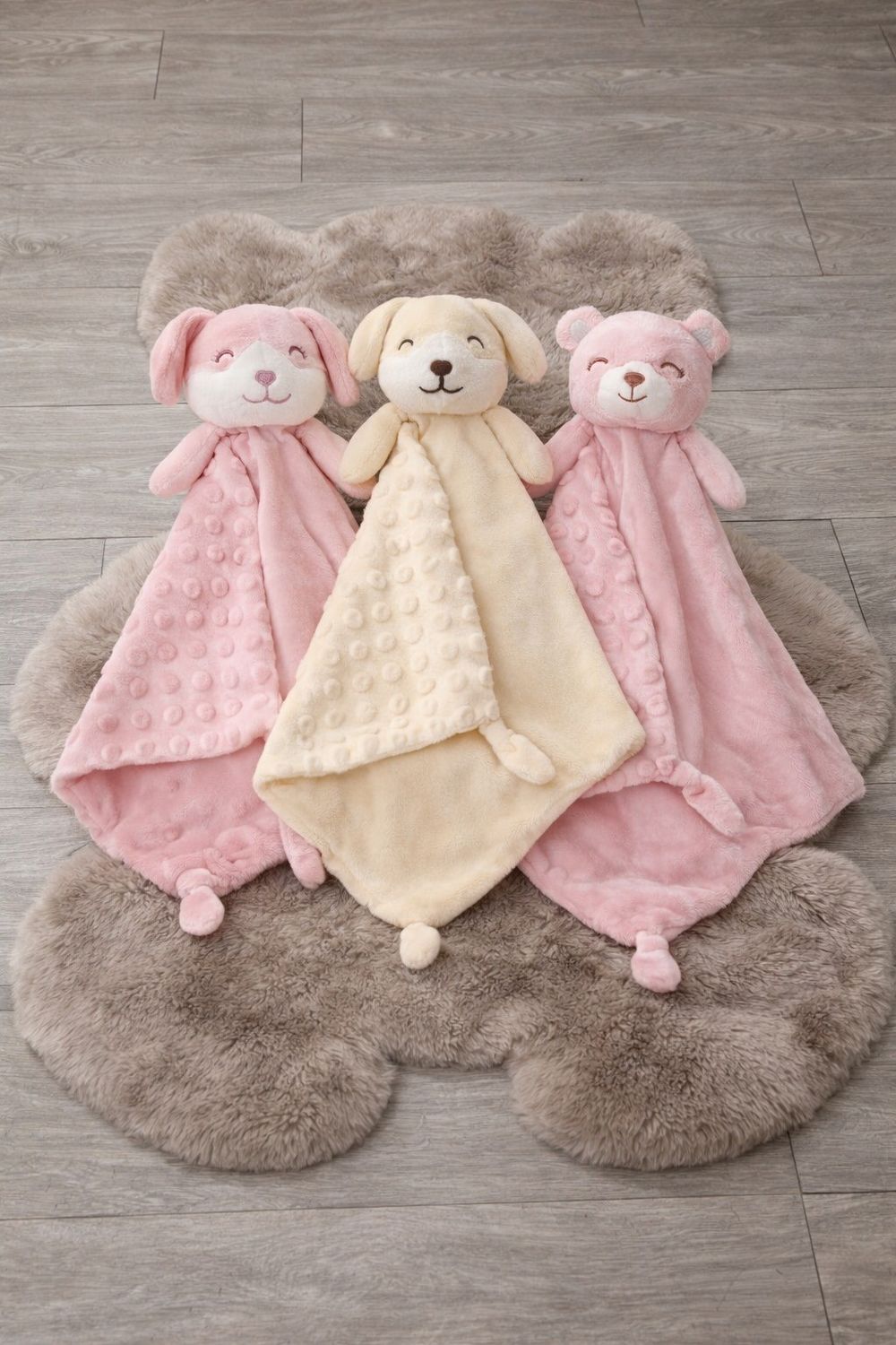 NANINHA COM TEXTURA PARA BEBÊ EM PLUSH BICHINHO