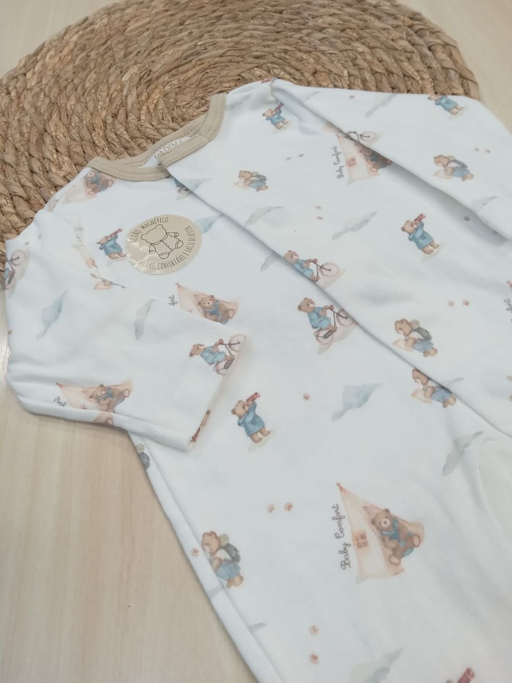 MACACÃO LONGO ESTAMPADO URSINHOS COM BOTÃO MAGNÉTICO