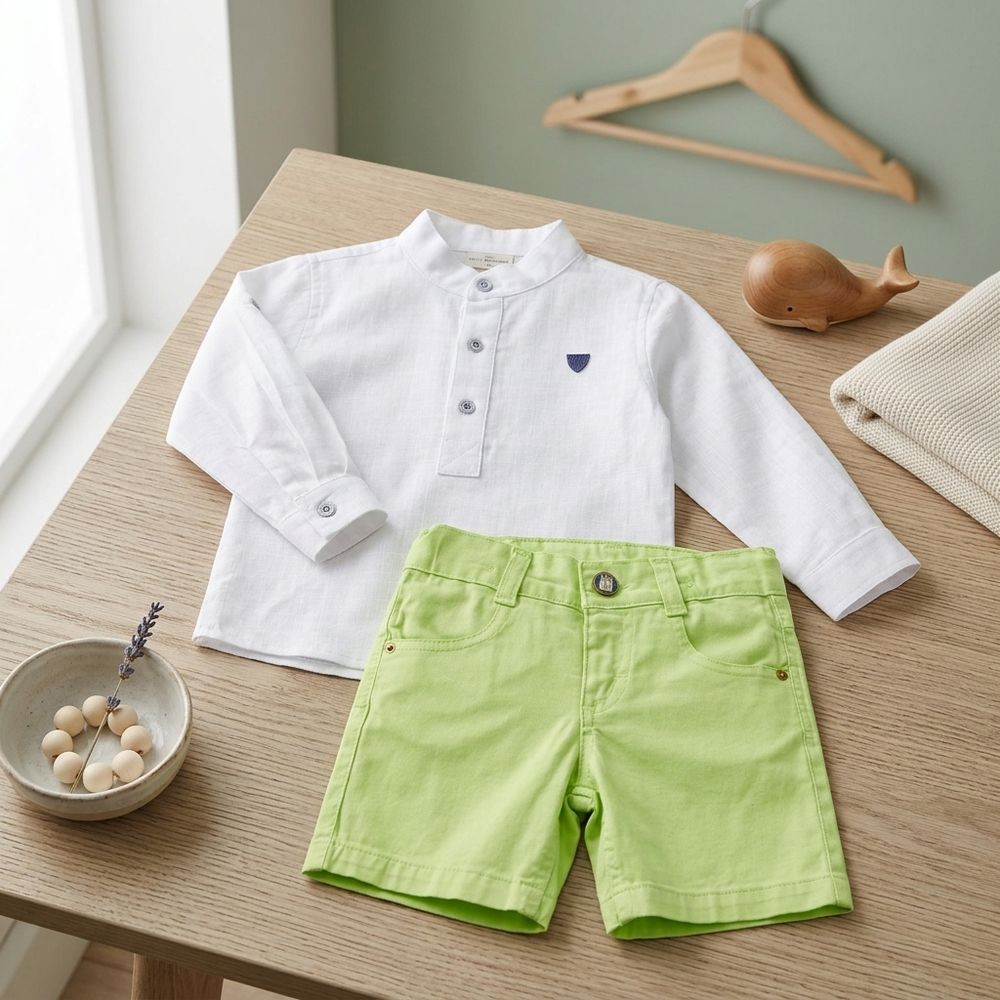 CONJUNTO BEBÊ MENINO BATA BRANCA E BERMUDA  EM SARJA 