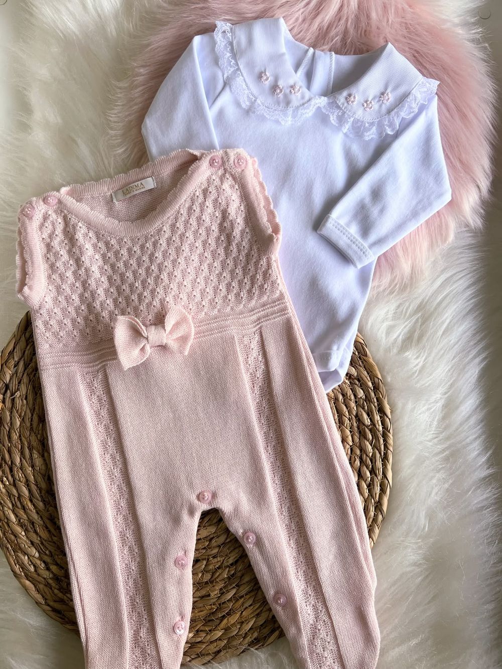 JARDINEIRA BOTÃO DE ROSA