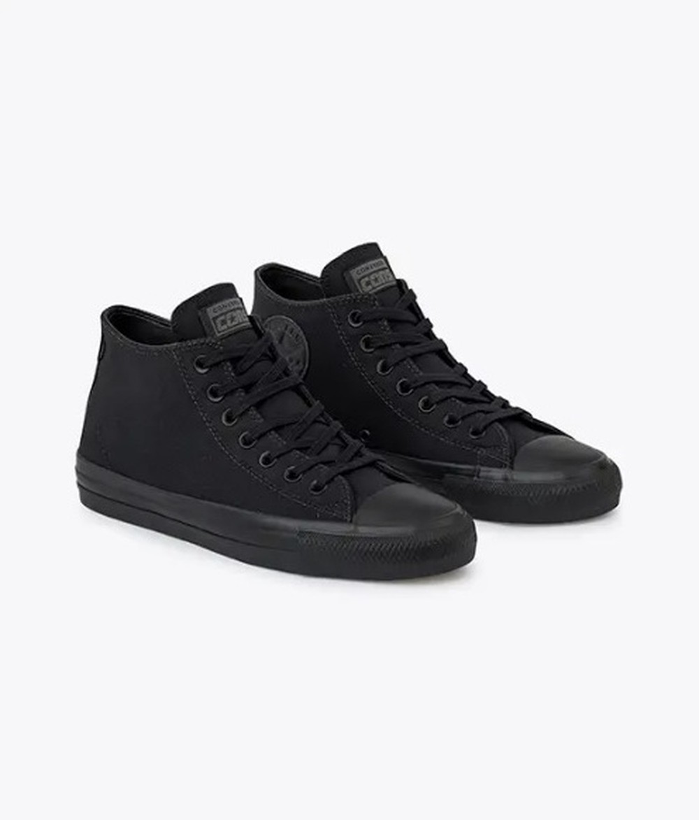 Tênis Converse Chuck Taylor All Star PRO (Cano Médio) Preto 