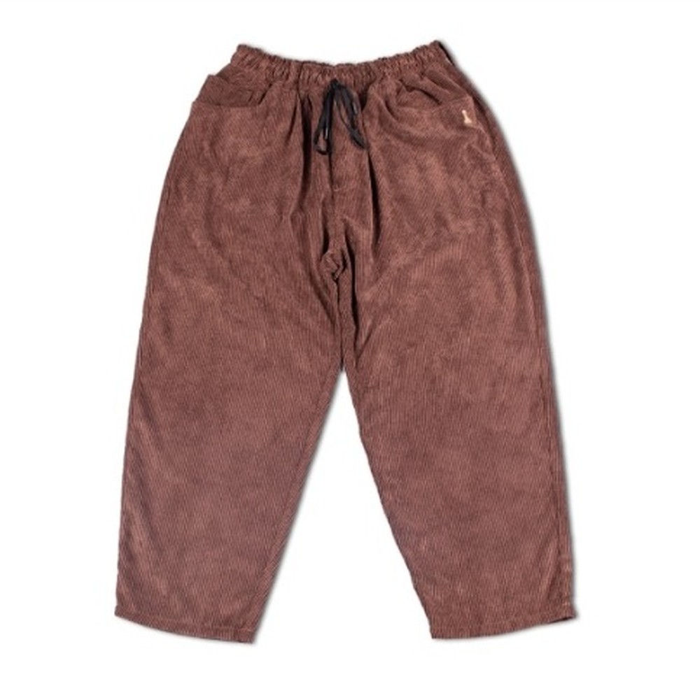 Calça Fate Classic Cotelê Marrom 