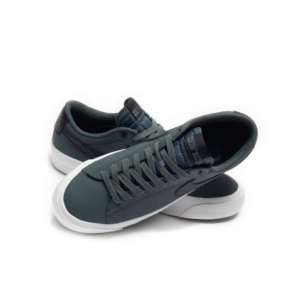 Tênis Nike SB Blazer Low Pro GT 