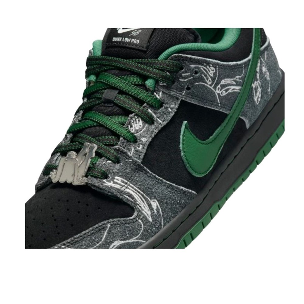 Tênis Nike SB Dunk Low Pro x There Skateboards