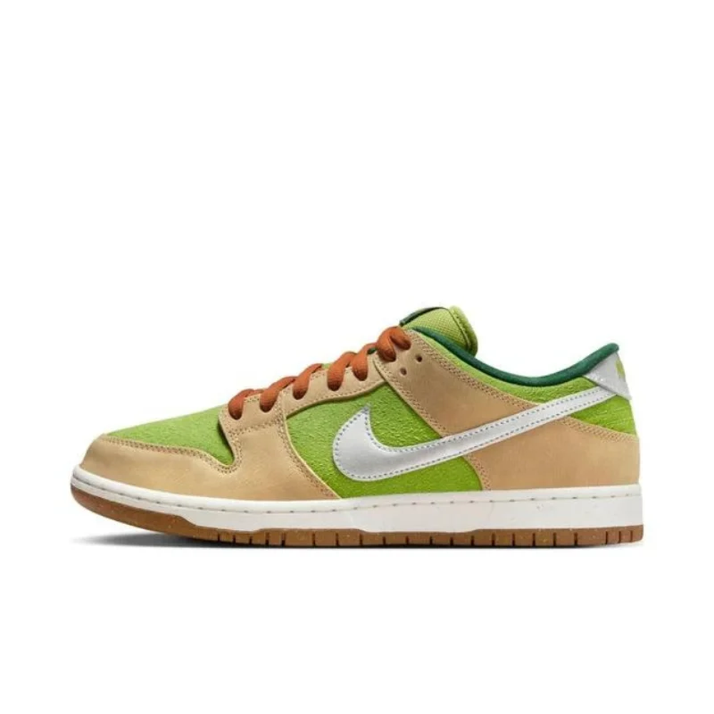 Tênis Nike SB Dunk Low Pro 