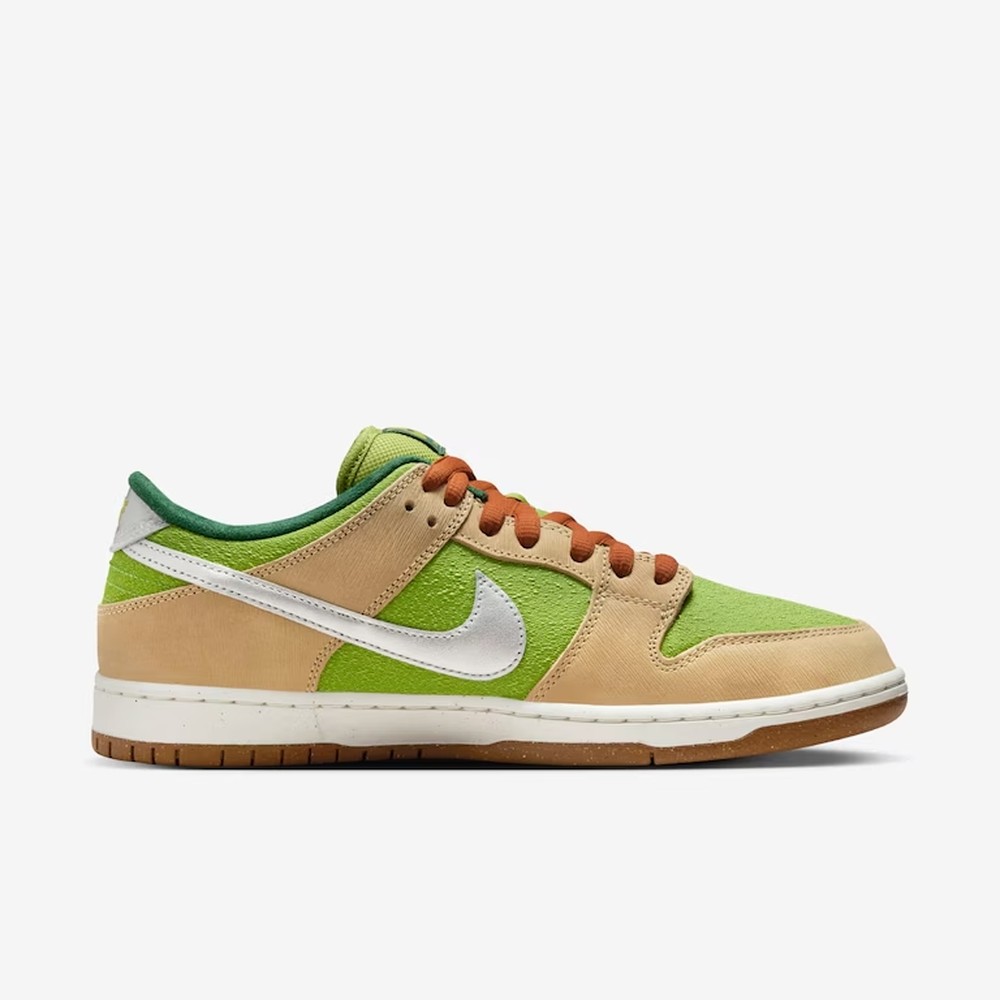 Tênis Nike SB Dunk Low Pro 