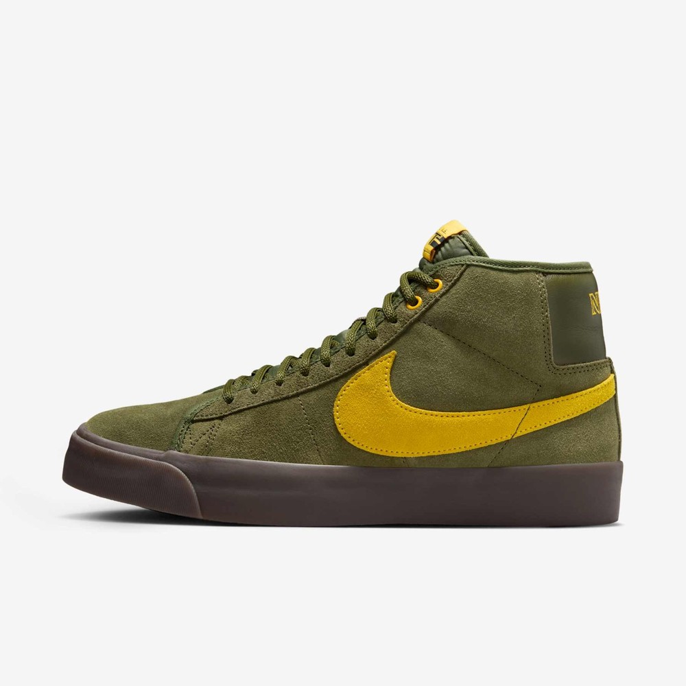 Tênis Nike SB Zoom Blazer Mid X Antihero 