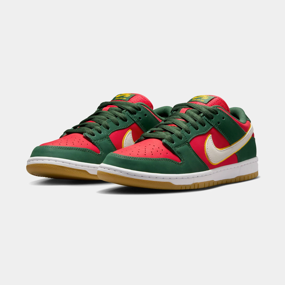 Tênis Nike SB Dunk Low 