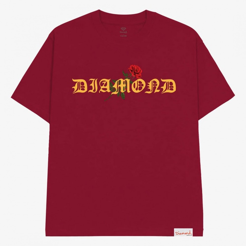 Camiseta Diamond Oe Script Rose Vinho