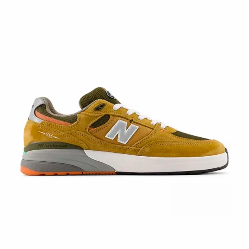 Tênis New Balance Numeric Reynolds 933 