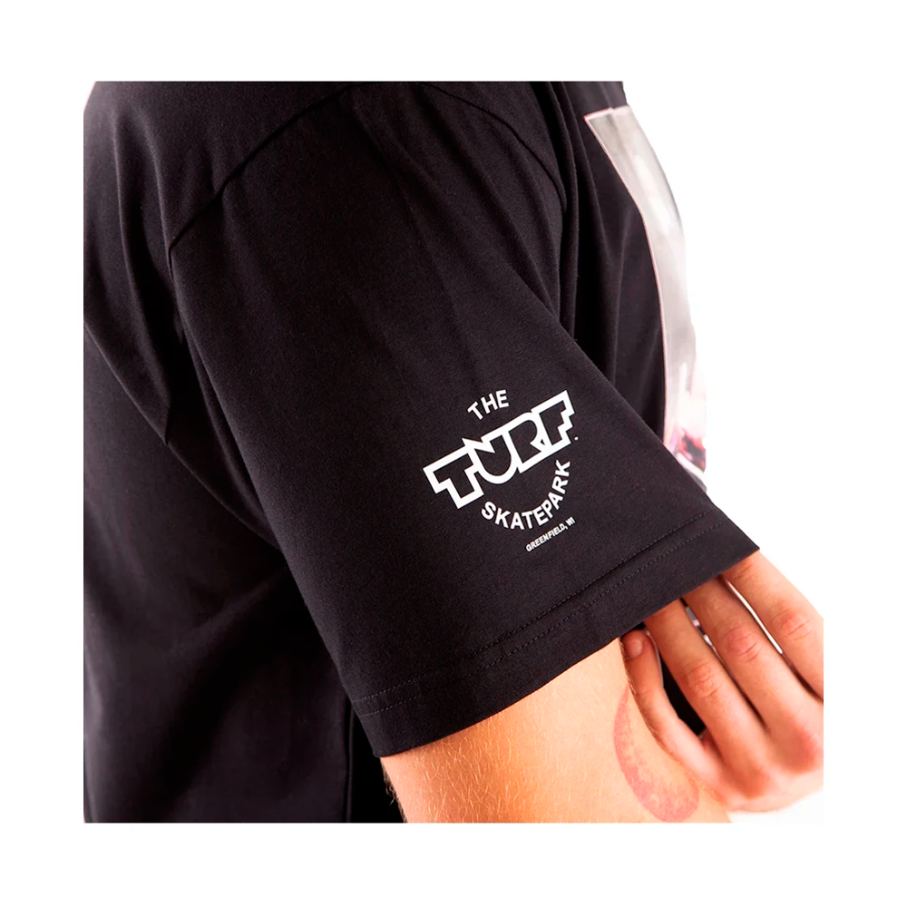 Camiseta Independent Especial Dressen Turf Park Preto