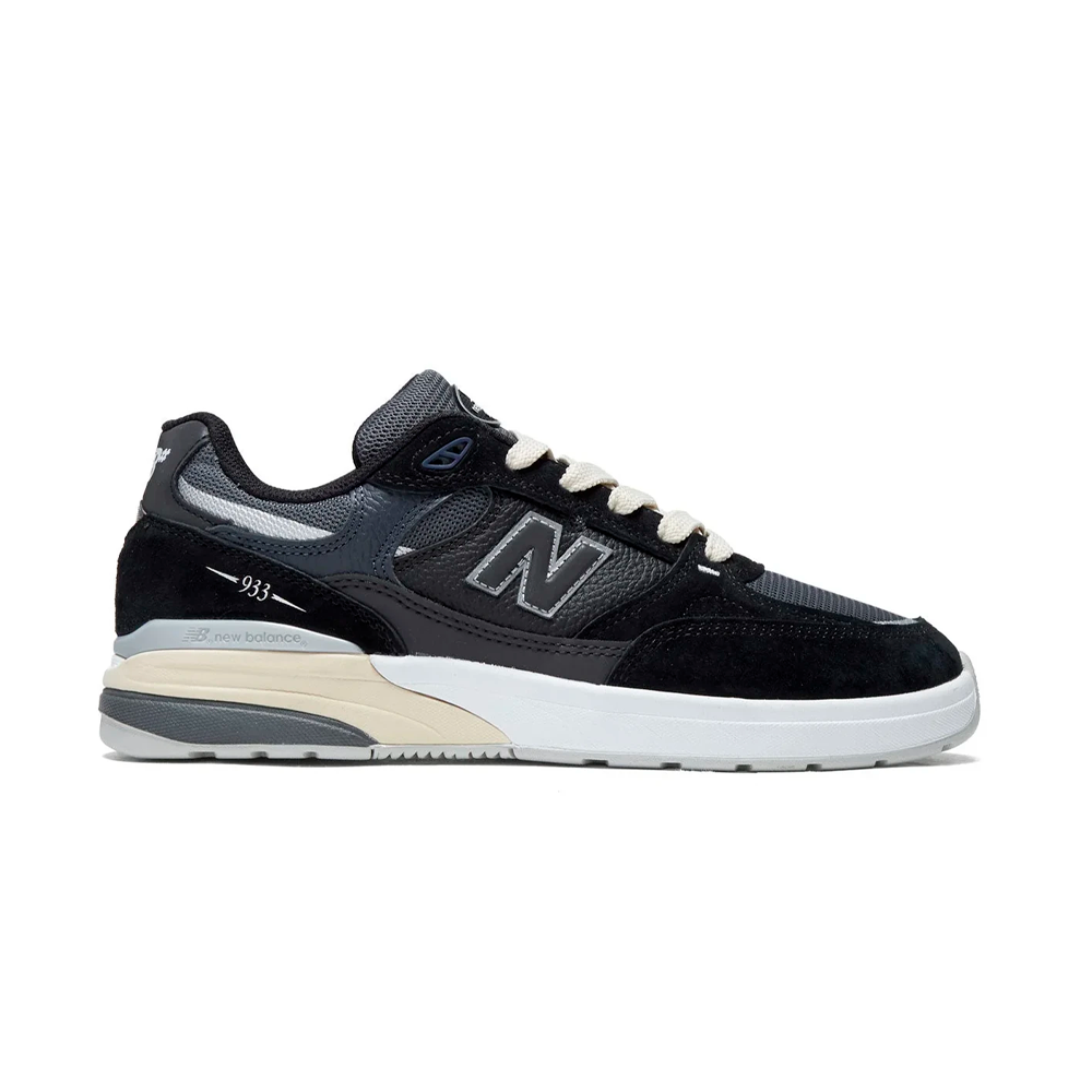 Tênis New Balance Numeric Reynolds 933 