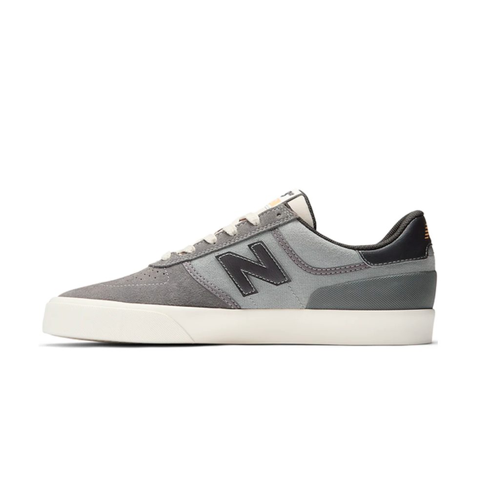 Tênis New Balance Numeric 272 