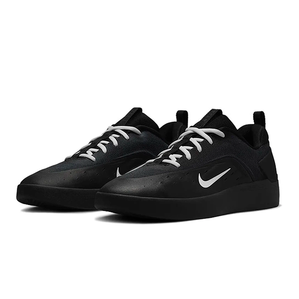 Tênis Nike SB Zoom Nyjah 4 ''Black/White''