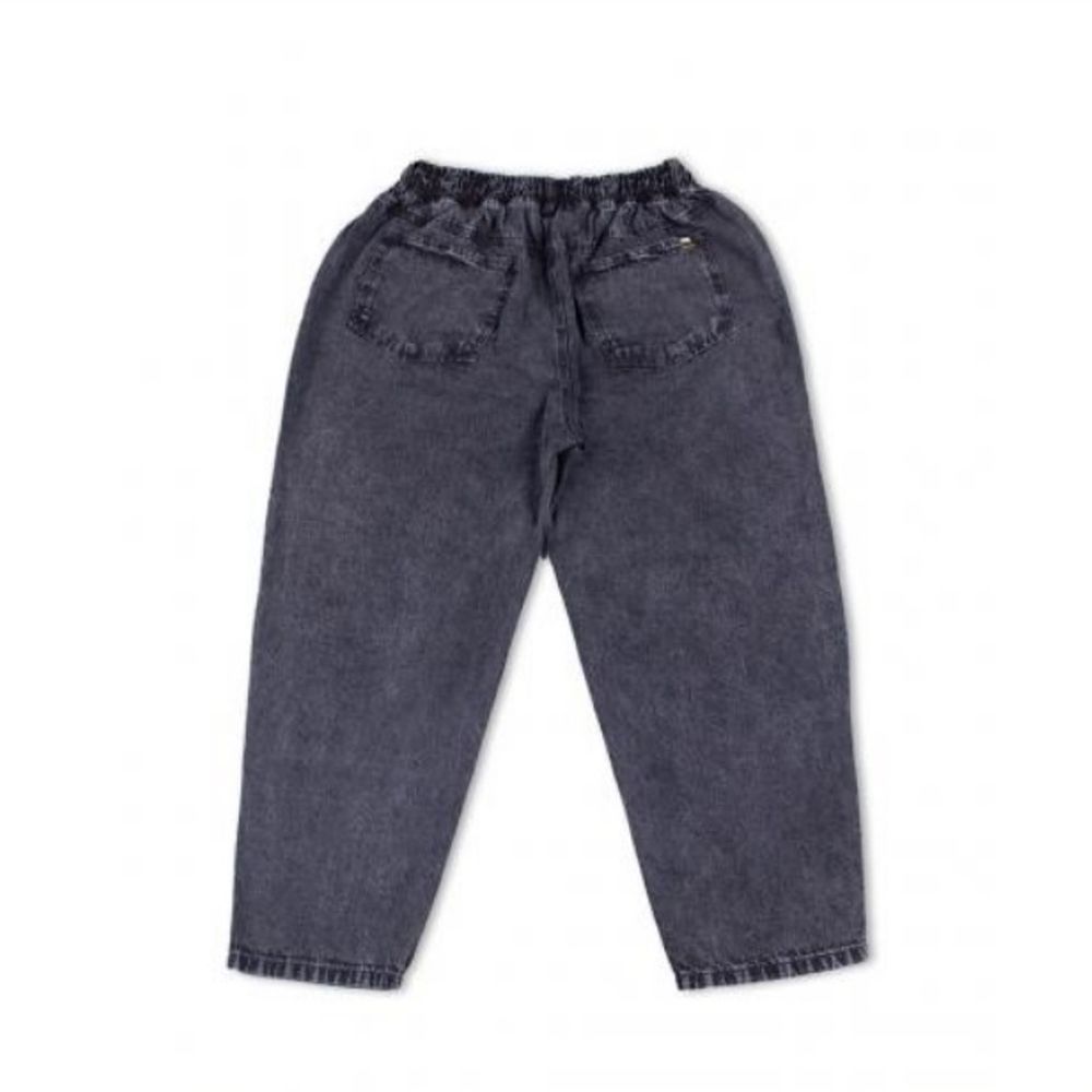 Calça Fate Under Jeans Black EVA 