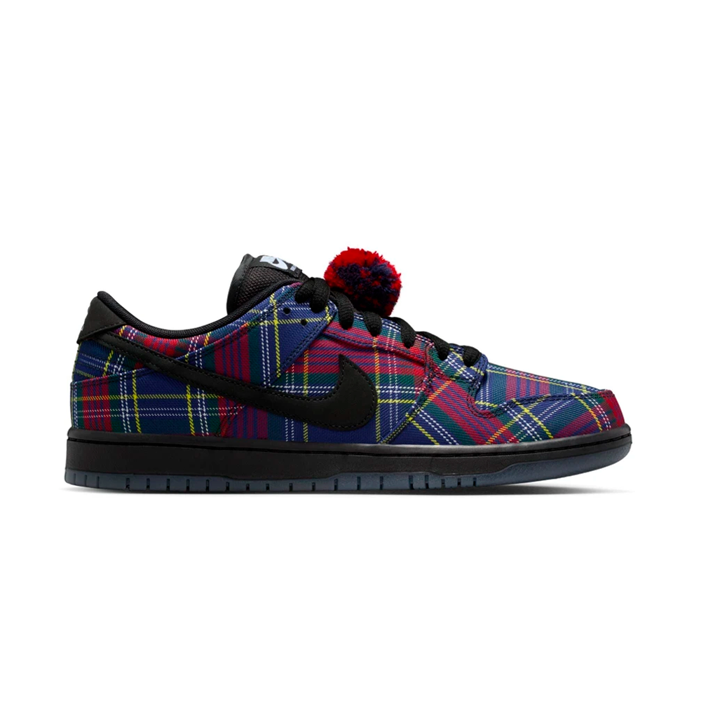 Tênis Nike SB Dunk Low x Nardwuar