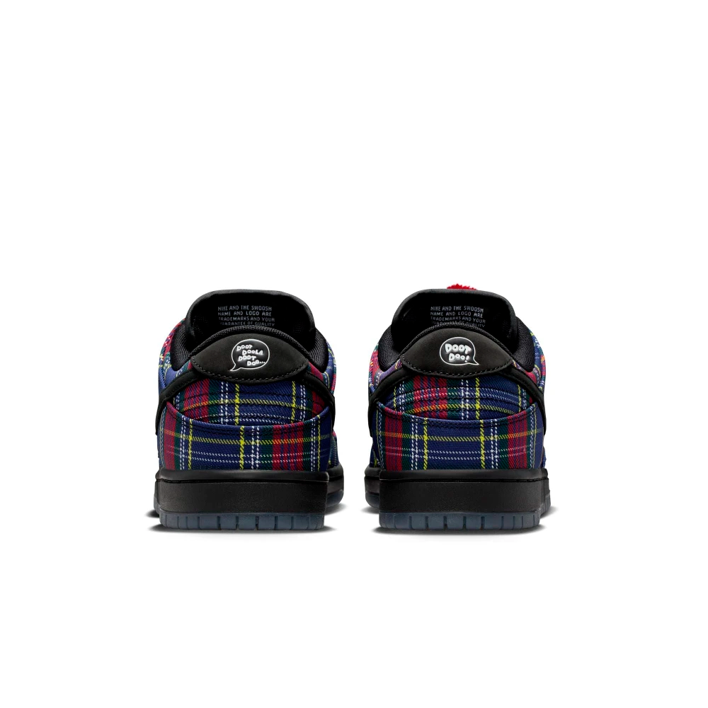 Tênis Nike SB Dunk Low x Nardwuar