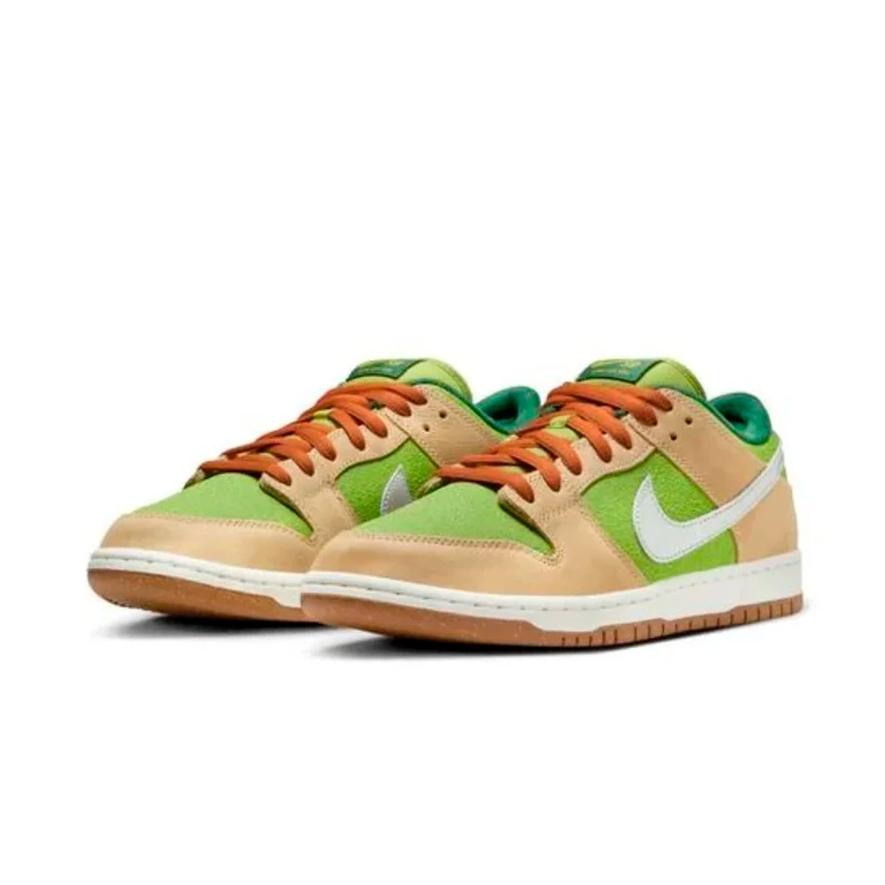 Tênis Nike SB Dunk Low Pro 