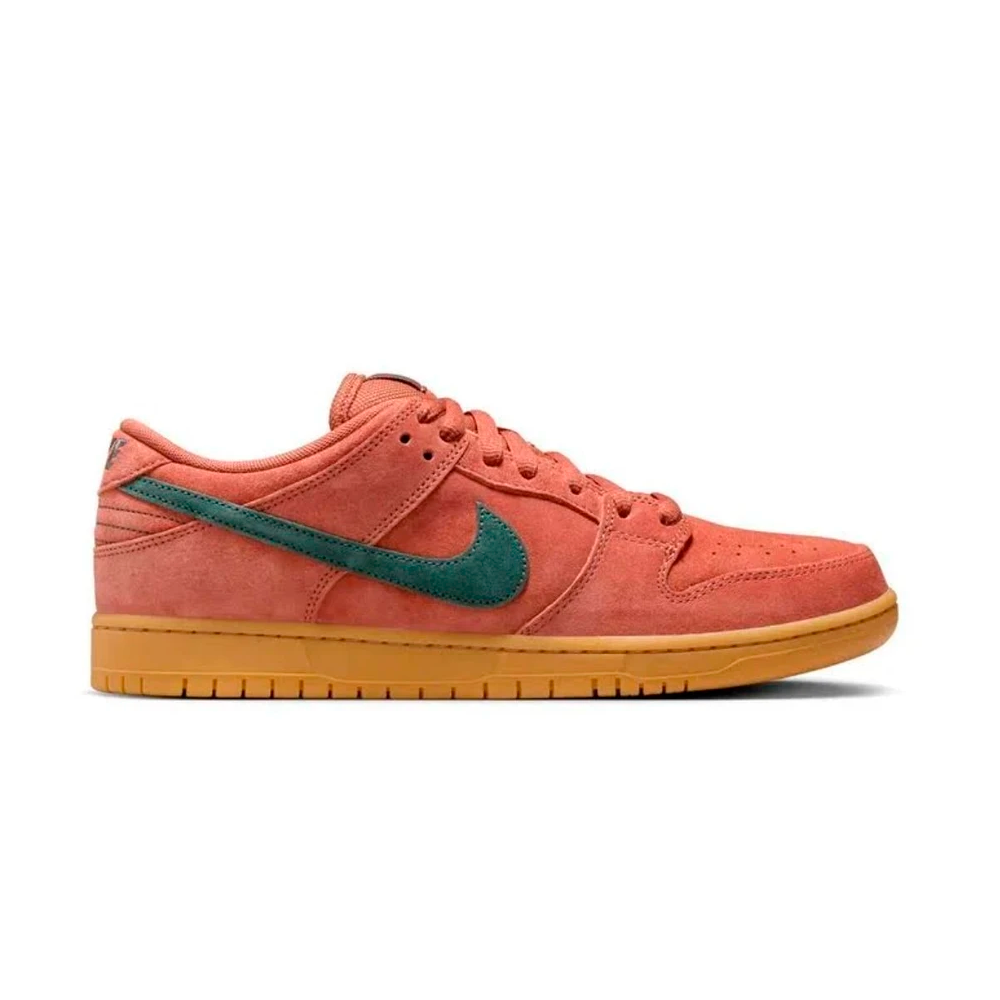 Tênis Nike SB Dunk Low Pro 