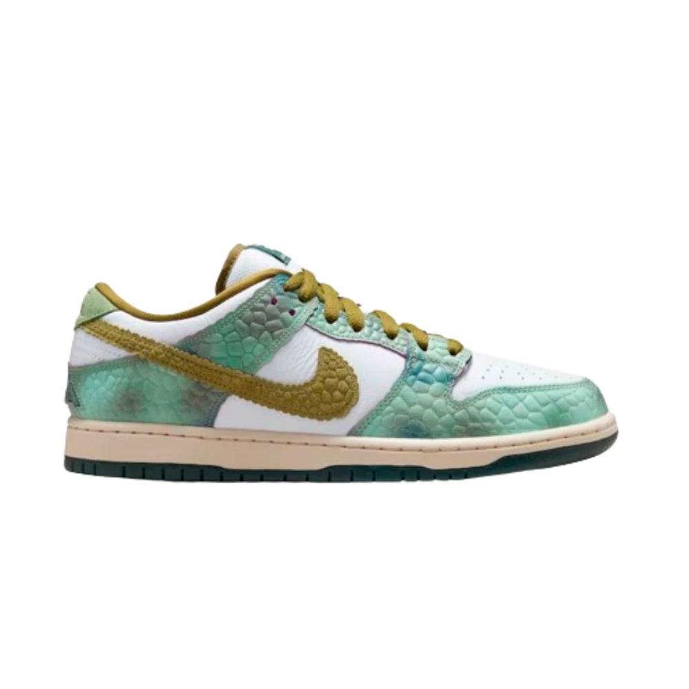Tênis Nike SB Dunk Low Pro x Alexis Sablone