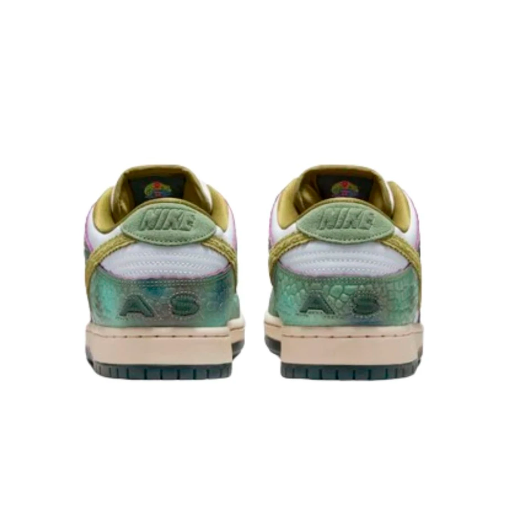 Tênis Nike SB Dunk Low Pro x Alexis Sablone