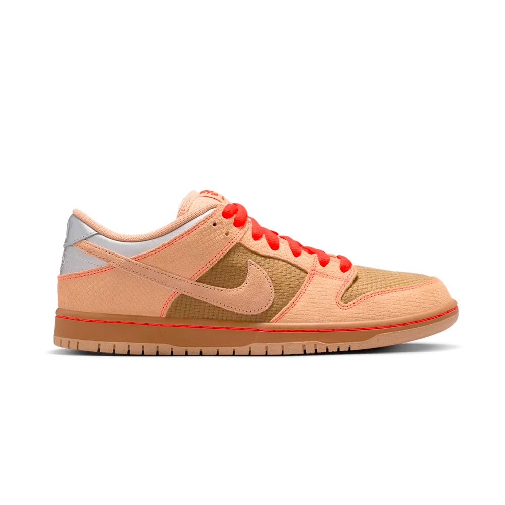 Tênis Nike SB Dunk Low 