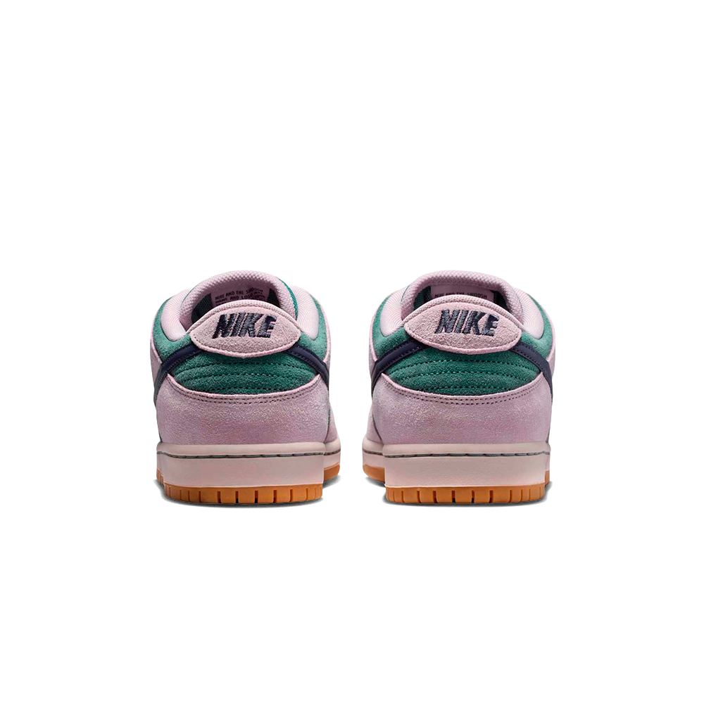 Tênis Nike SB Dunk Low Pro