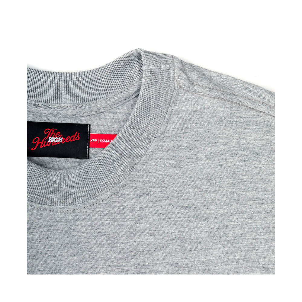 Camiseta High  x The Hundreds Cinza