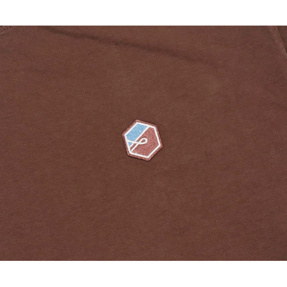 Camiseta Ous Cubo Minimal Chocolate