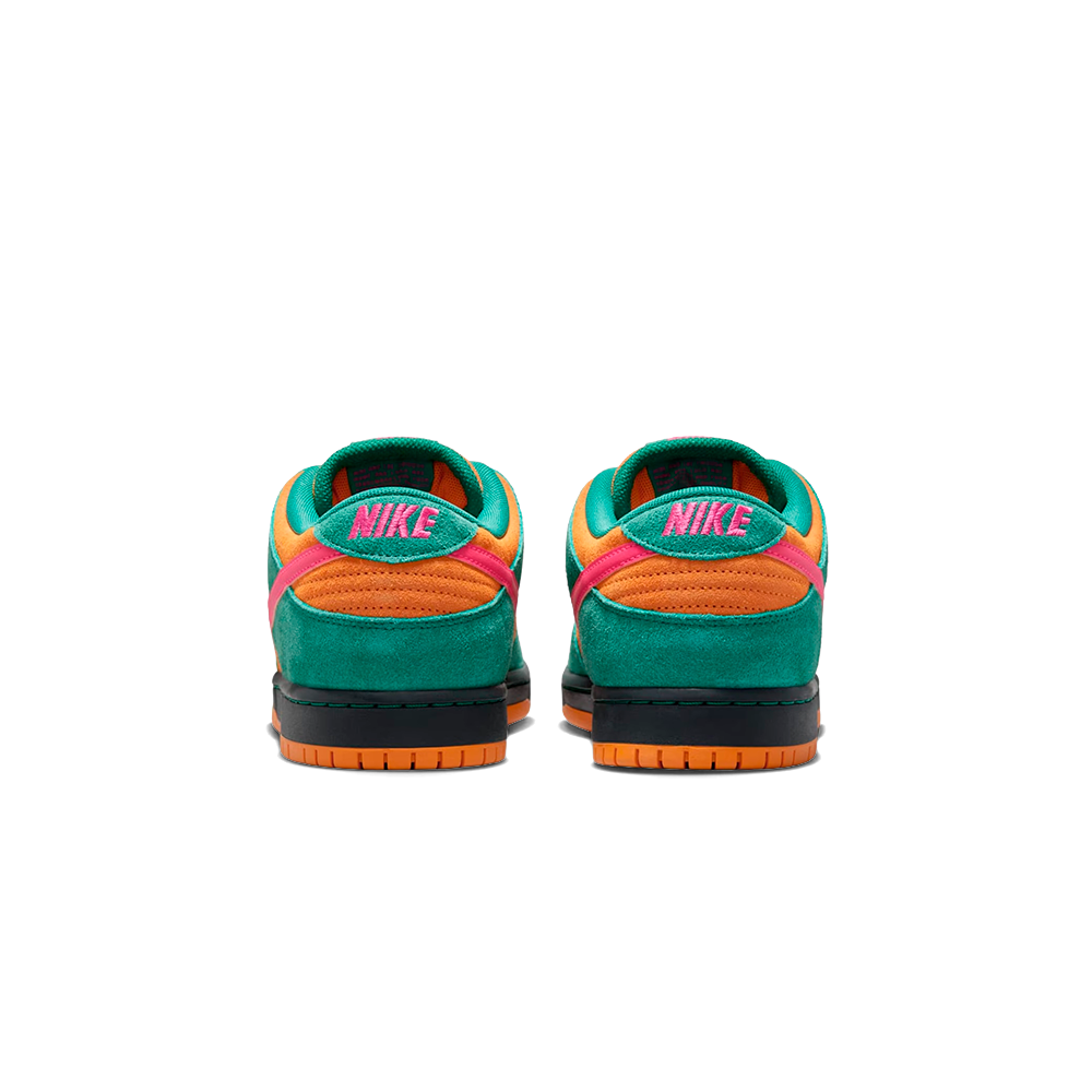 Tênis Nike SB Nike Dunk Low Pro 