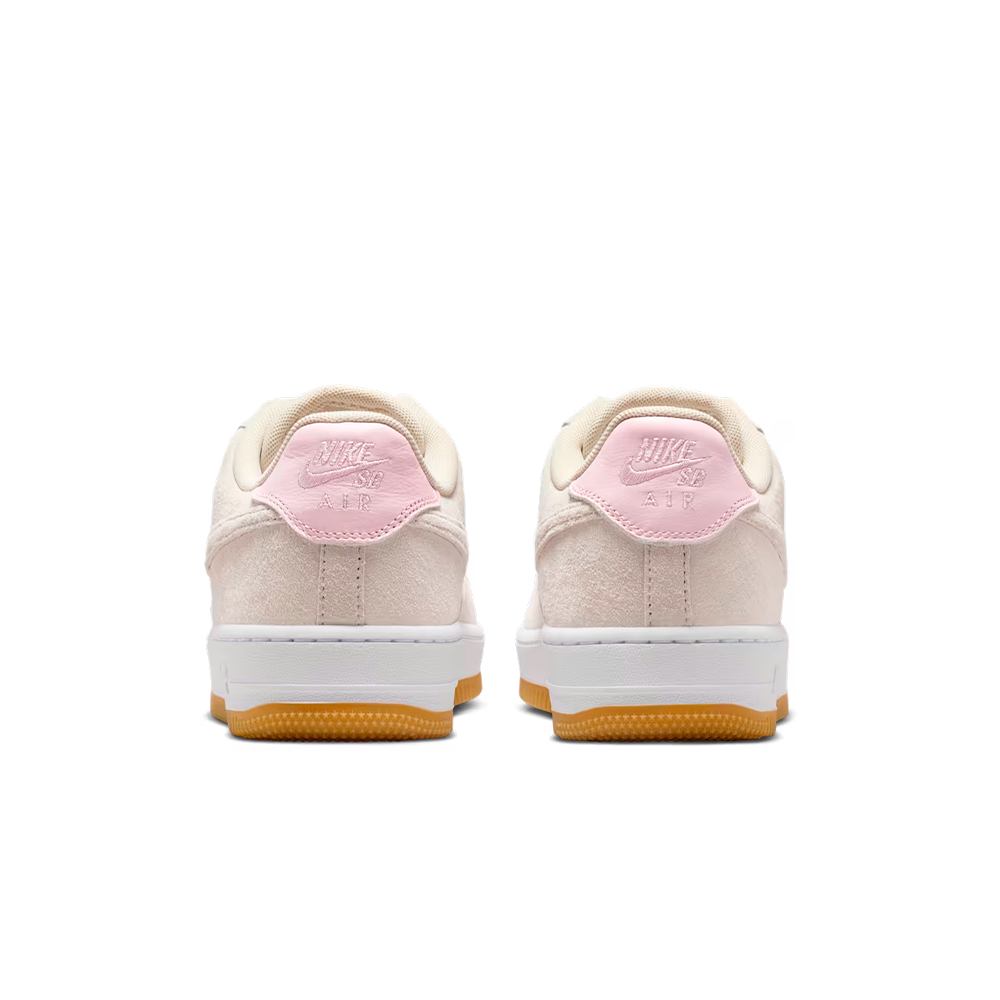 Tênis Nike SB Air Force 1 Low 