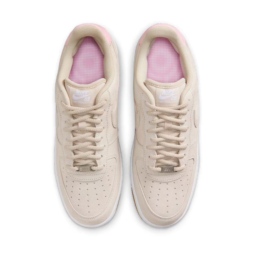 Tênis Nike SB Air Force 1 Low 