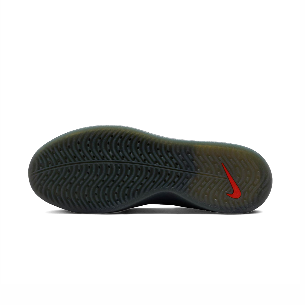Tênis Nike SB Zoom Nyjah 4