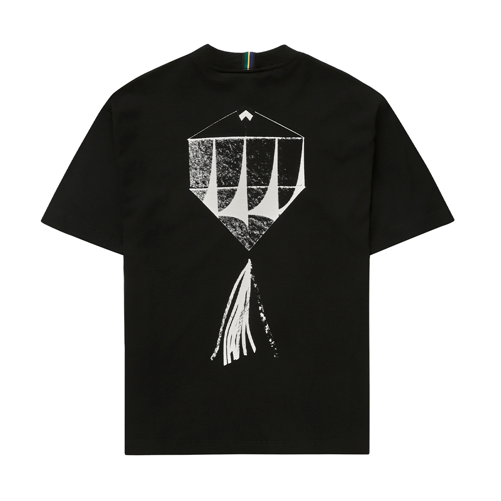 Camiseta Class Pipa Modernista Preto