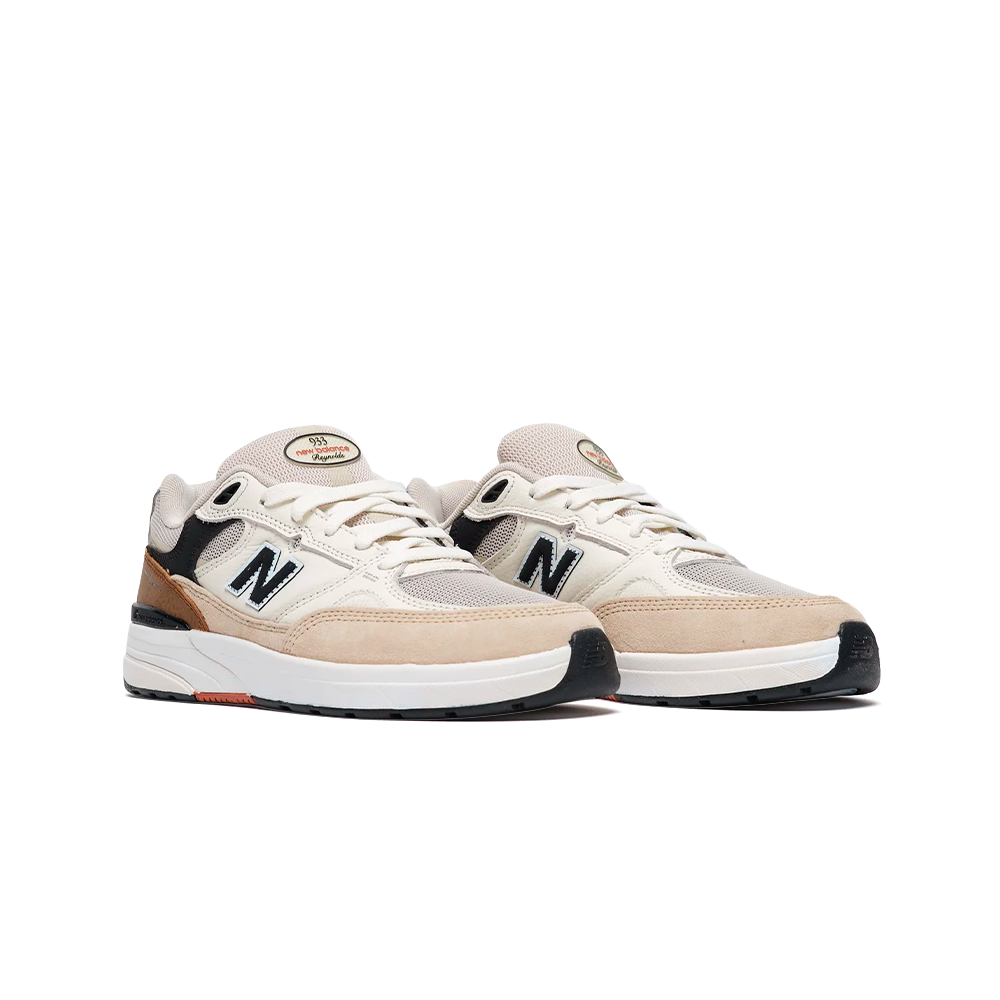 Tênis New Balance Numeric 933 Areia/Bege