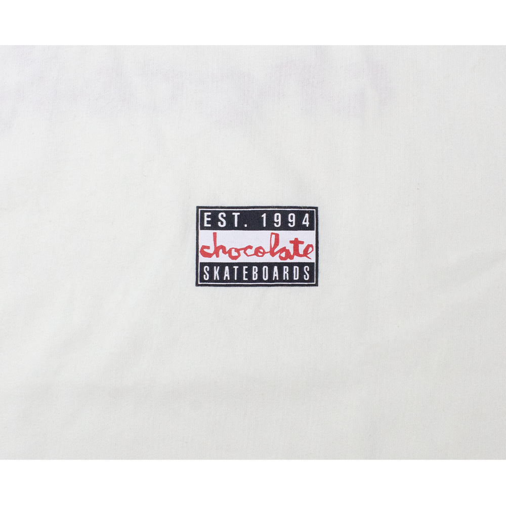 Camiseta Chocolate Oversize Parental Over Branco