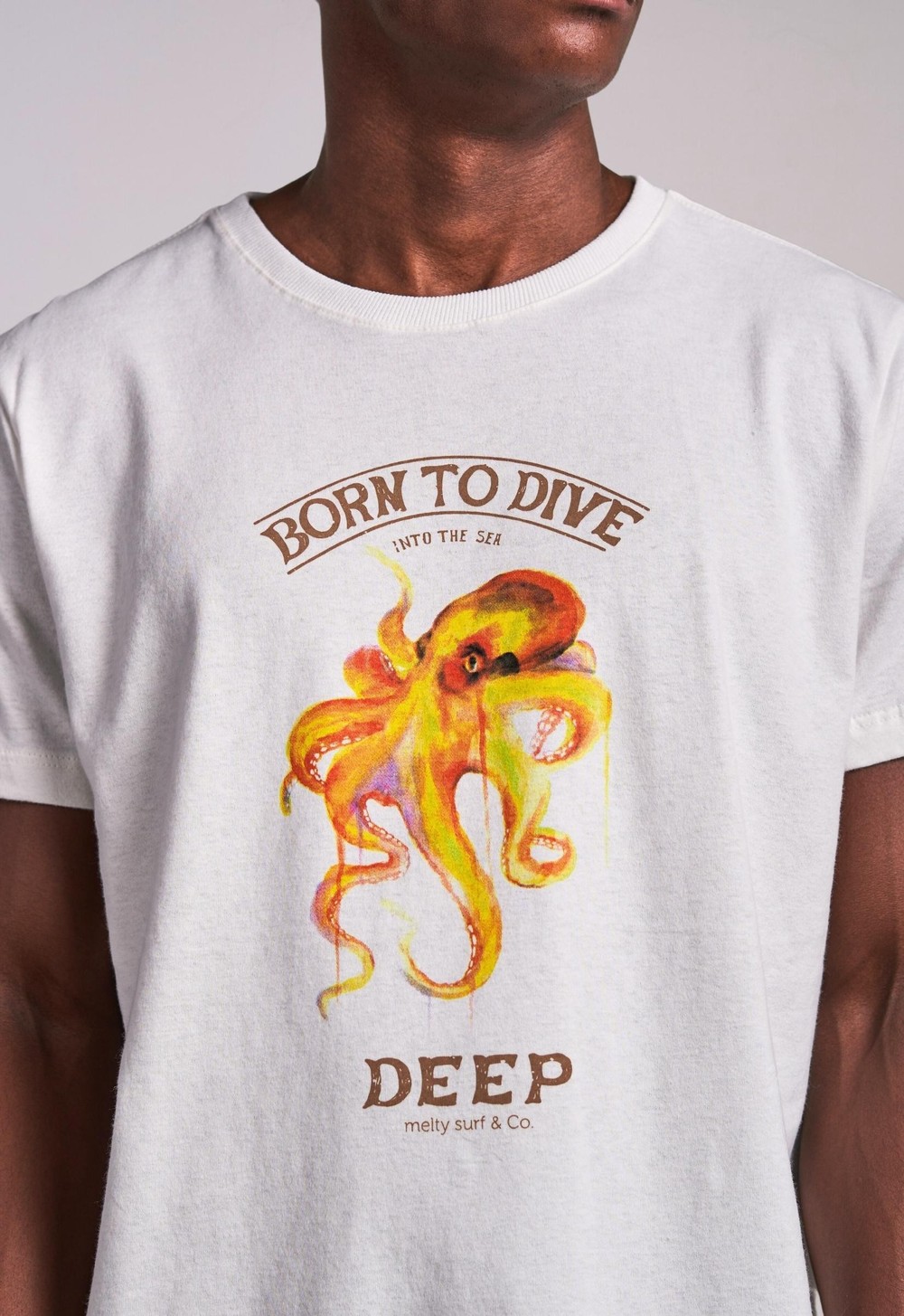T-shirt Born To Dive