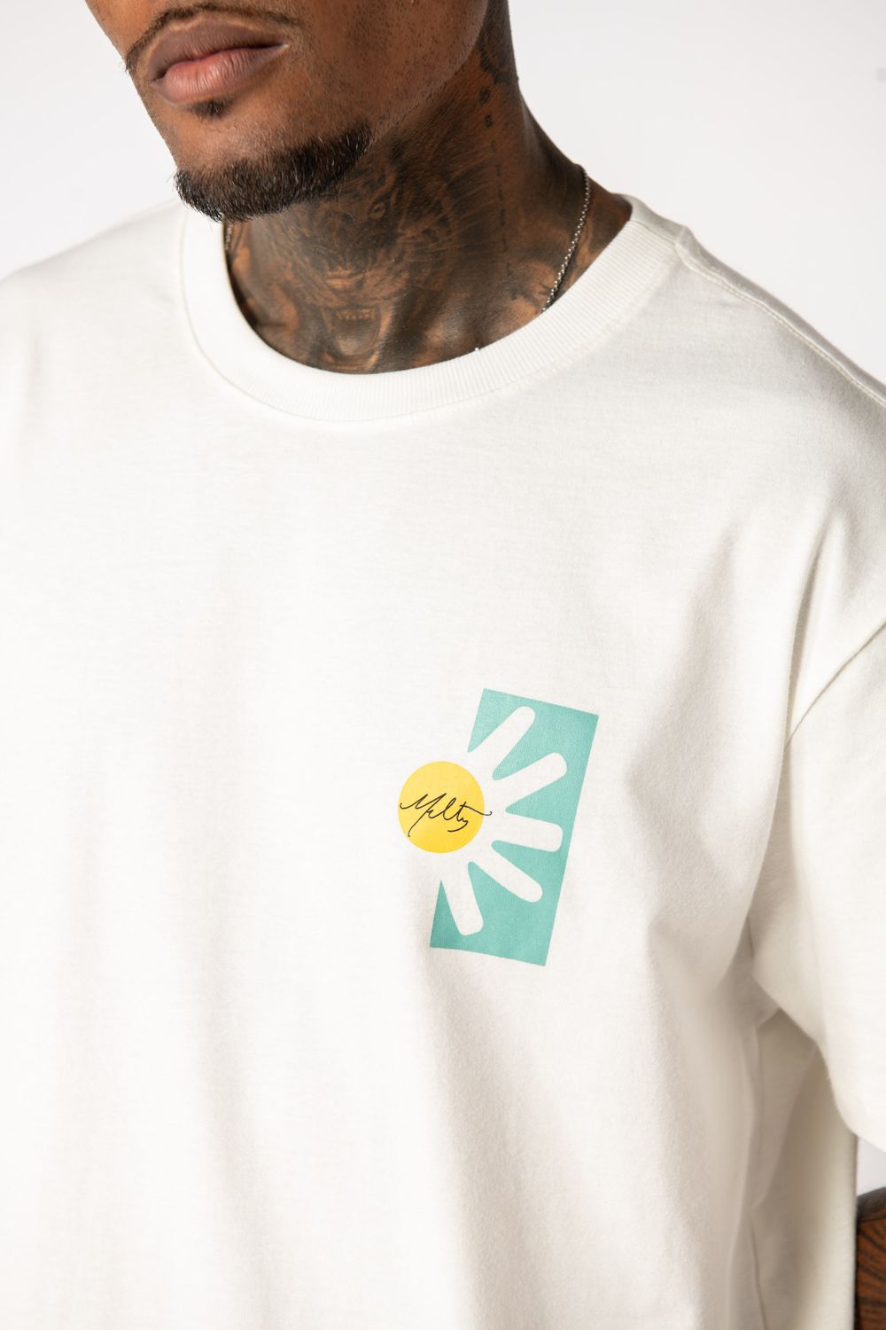 T-Shirt Cut Shape