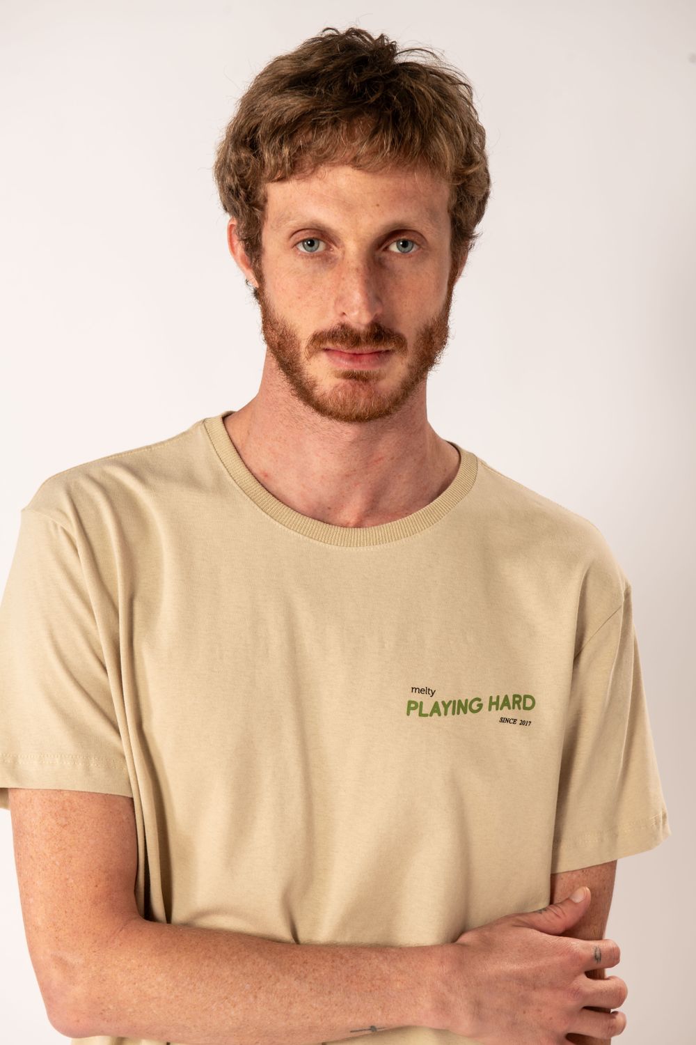 T-shirt Playing Hard