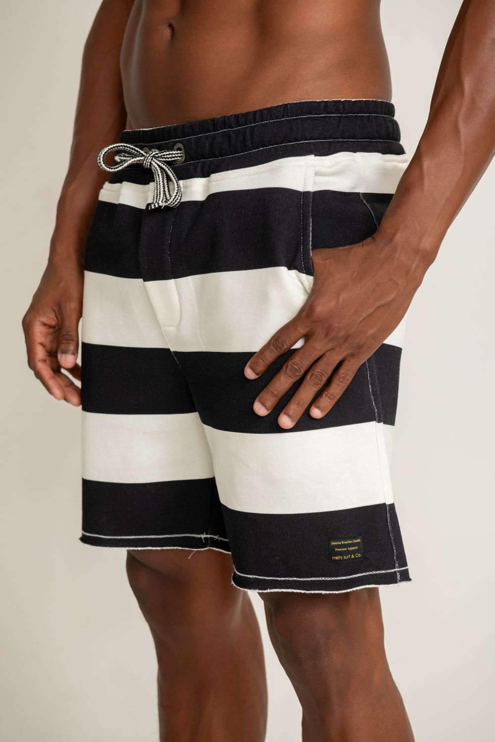 Bermuda Off Black