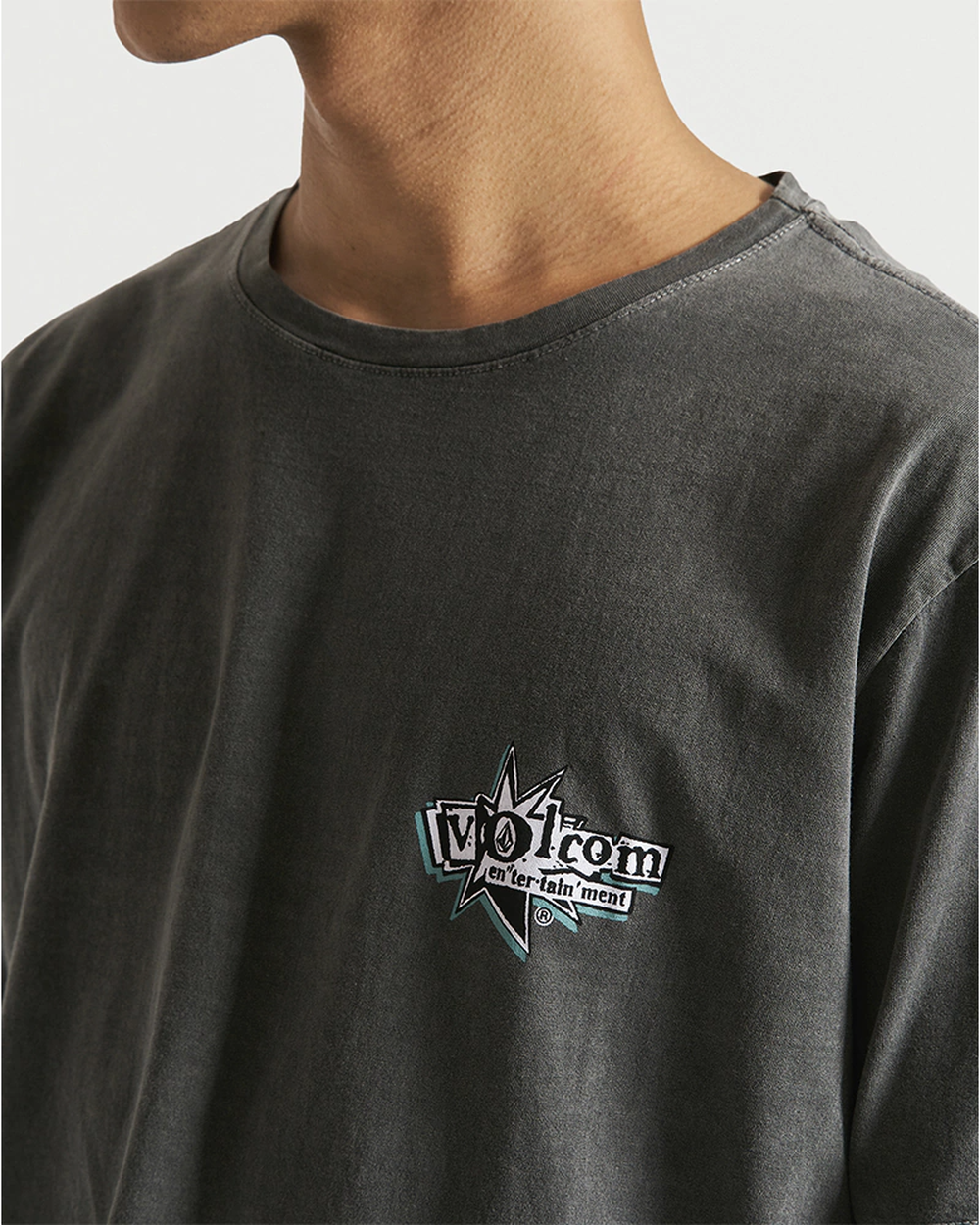 Camiseta Volcom Volcoment II Especial Preta