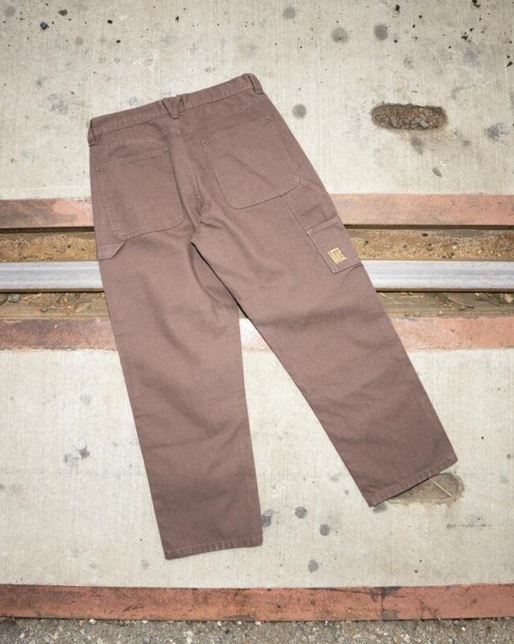 Calça Skate Drill Chore Ave Loose Carp Chocolate Brown