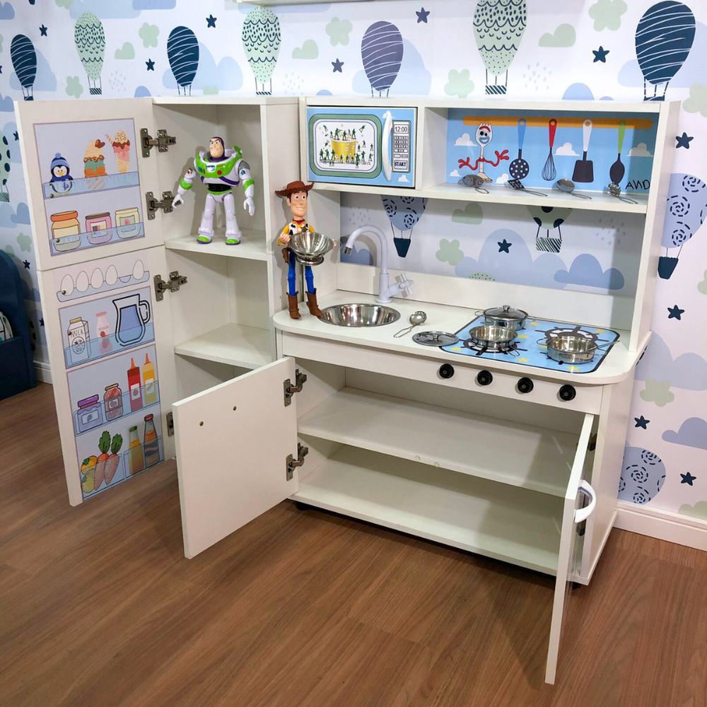 Kit cozinha infantil com geladeira Toy Story