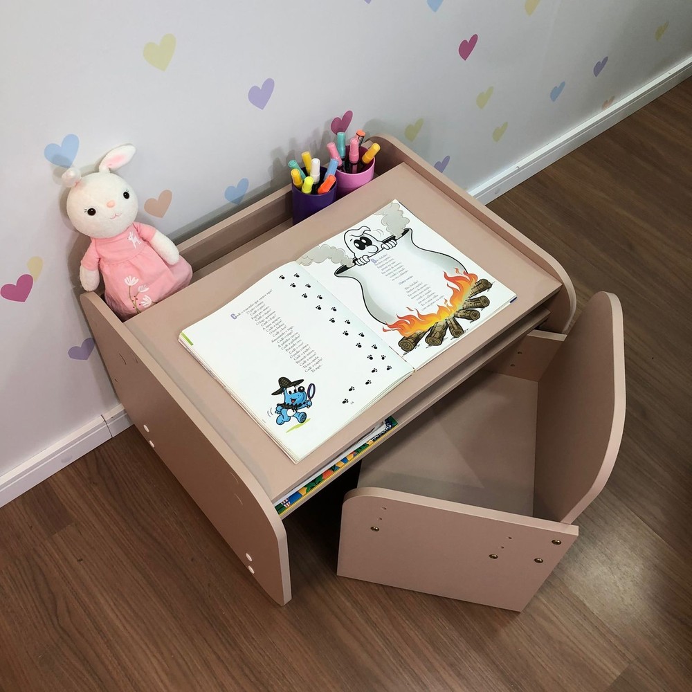 Kit mesa pequena mais cadeira infantil com regulagem - cor rosa sal