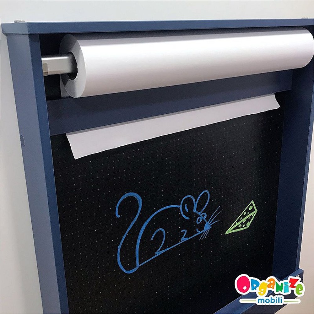 Painel criativo grande para desenho azul com fundo lousa com bobina de papel