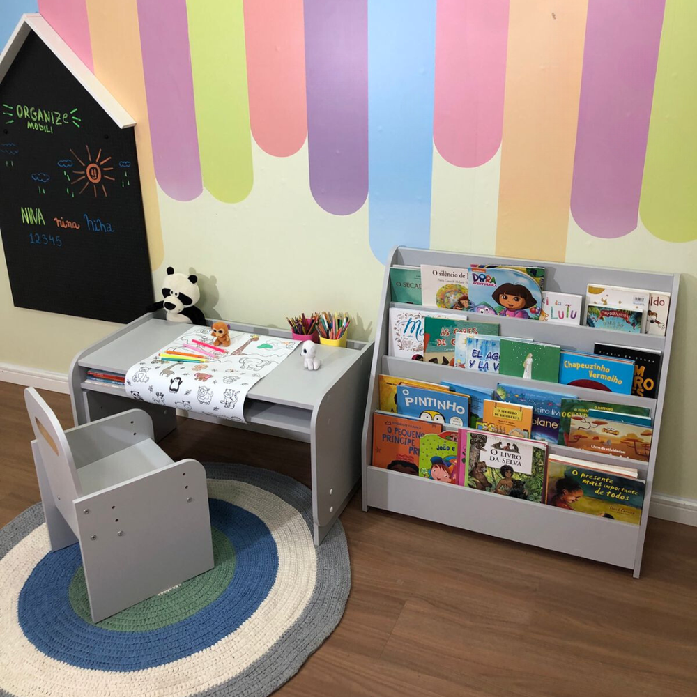 Kit mesa infantil grande com cadeira mais organizador de livros grande cinza cristal