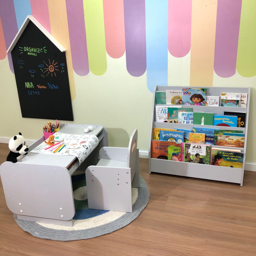 Kit mesa infantil grande com cadeira mais organizador de livros grande cinza cristal