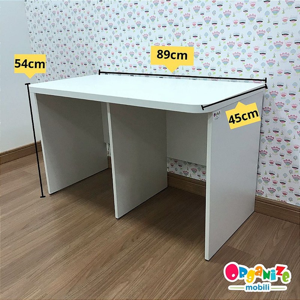 Rack 2 baús branco + um baú branco com tema + uma cadeira com regulagem branca